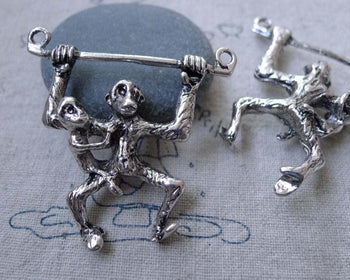 Accessories - 6 Pcs Of  Antique Silver Mother And Child Ape Monkey Gorilla Pendants 43x43mm A7663