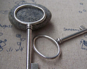 Accessories - 6 Pcs Of Antique Silver Oval Skeleton Key Charms Pendants 30x64mm A1250