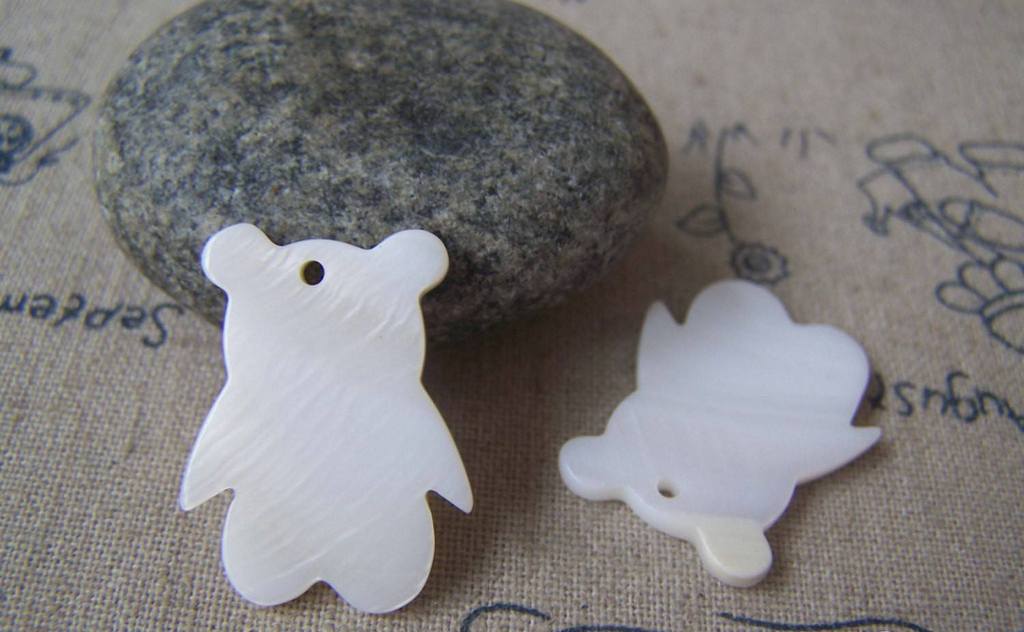 Accessories - 6 Pcs Of Natural Shell Bear Beads Charms 21x25mm A4599