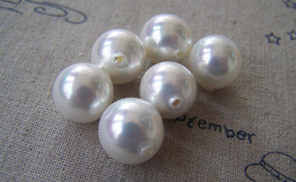 Accessories - 6 Pcs Of Natural Shell Half Bored Hole White Round Pearls 12mm A2463