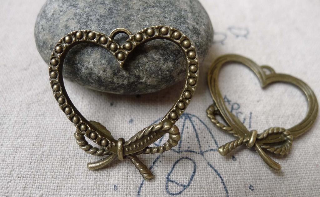 Accessories - Antique Bronze Bowtie Heart Charms  29x30mm Set Of 20 Pcs A6782