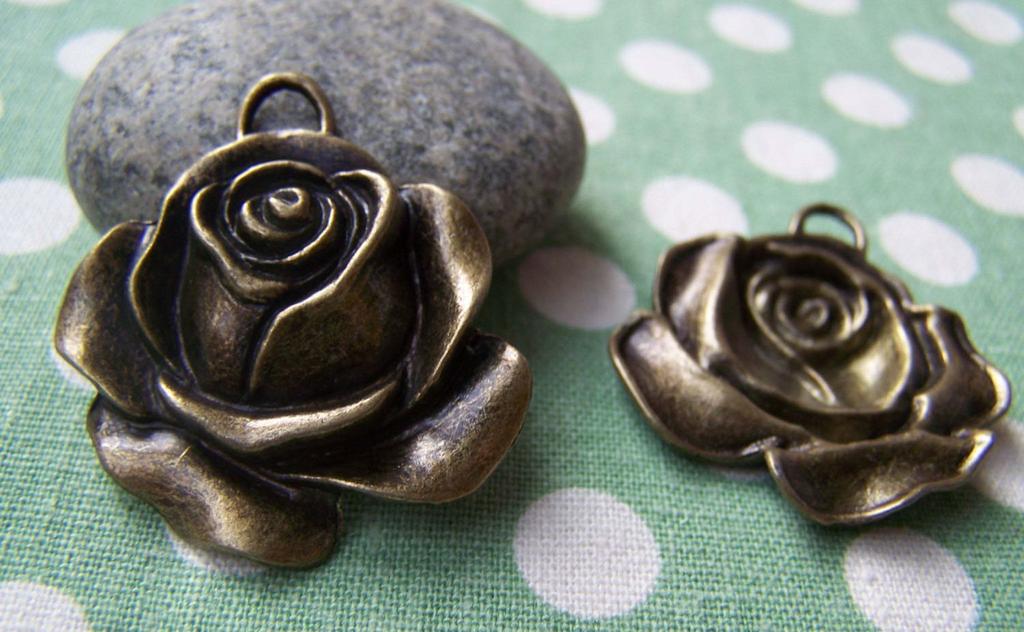 Accessories - Antique Bronze Rose Flower Pendants 32x35mm Set Of 4 Pcs A397