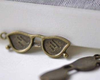Accessories - Antique Bronze Sunglasses Charms Flat Back 9x32mm Set Of 20 Pcs A7856