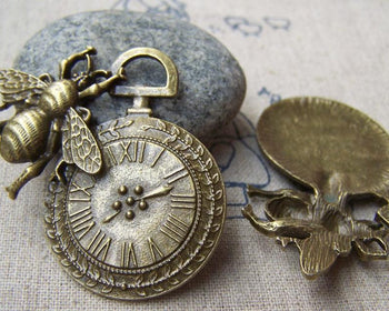 Accessories - Bee Clock Pendant Antique Bronze Time Charms 41x42mm Set Of 2 Pcs A645