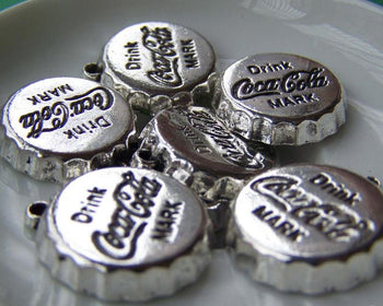 Accessories - Bottle Cap Charms Antique Silver Drink Top 24mm Set Of 10 Pcs A3239