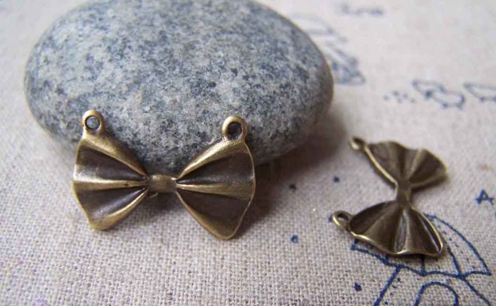 Accessories - Bow Tie Connector Antique Bronze Charms 15x22mm Set Of 10 Pcs A745