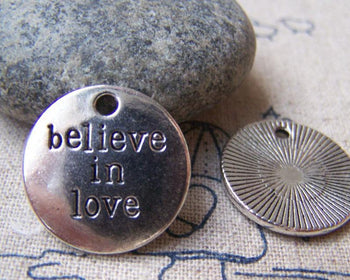 Accessories - Charms With Sayings Antique Silver Round Pendants  20mm  Set Of 10 Pcs A1330