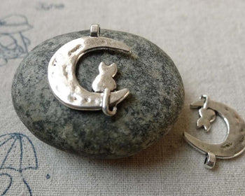 Accessories - Crescent Moon Cat Earring Pendant Antique Silver Charms 18x21mm Set Of 20 Pcs A6563