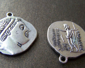 Accessories - European Man Pendants Antique Silver Classic Roman Charms 30mm Set Of 4 Pcs A1561