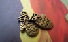 Accessories - Knitting Gloves Antique Bronze Winter Charms 13x17mm Set Of 10 Pcs A3435