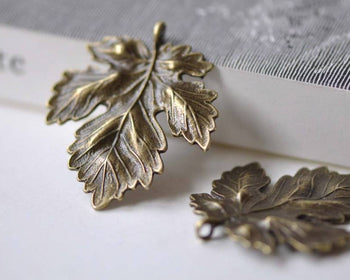 Accessories - Maple Leaf Charms Antique Bronze Pendants 35x37mm Set Of 5 Pcs A329