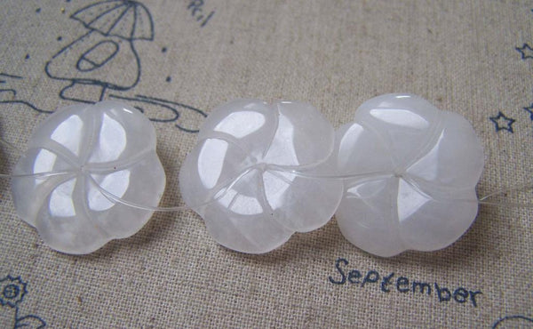 Accessories - One Strand (10pcs) Of Polished Natural White Quartz Plum Flower Gemstone 24mm A4905