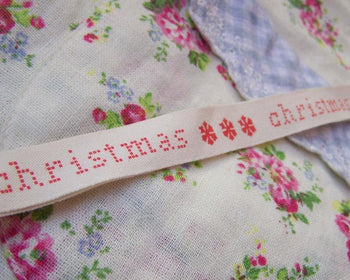 Accessories - Ribbon Merry Christmas Snowflake Print Cotton Label Set Of 5.46 Yards (5 Meters)  A2572
