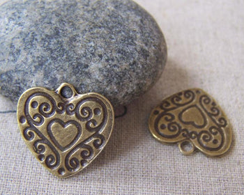Accessories - Swirly Heart Antique Bronze Charms Flat Pendants 19x19mm Set Of 20 Pcs A3710