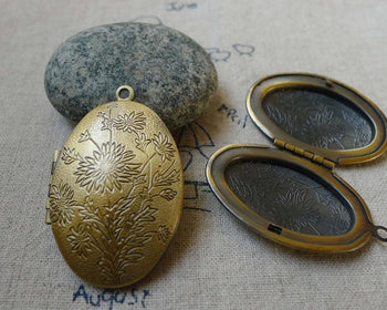 Accessories - Tree Lockets Antique Bronze Oval Photo Locket Pendants 27x38mm A5450