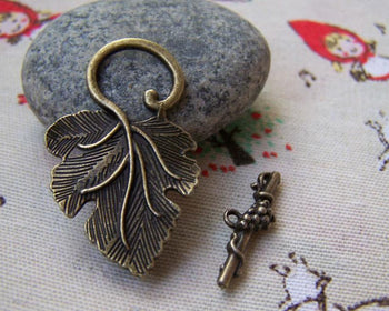 Accessories - Vine Leaf Toggle Clasps Antique Bronze End Clasps Findings Set Of 10 Pcs A219