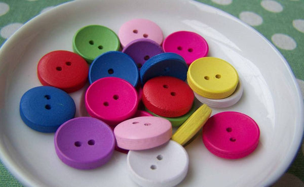 Accessories - Wooden Button Assorted Color Two Hole Round Shape 14.5mm Set Of 20 Pcs A3749