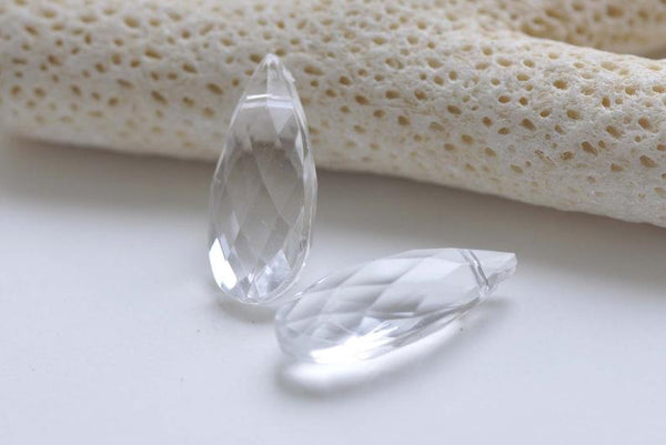 Clear Briolette Acrylic Faceted Long Teardrop Beads Set of 20 A5215