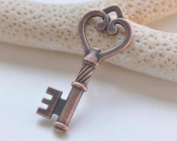 10 pcs Antique Copper Skeleton Key Charms Pendants A3534