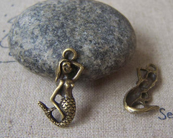 20 pcs Antique Bronze 3D Mermaid Charms Fairy Pendants A4672