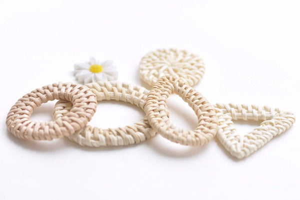 2 pcs Natural Rattan Earring Pendant Wooden Straw Findings