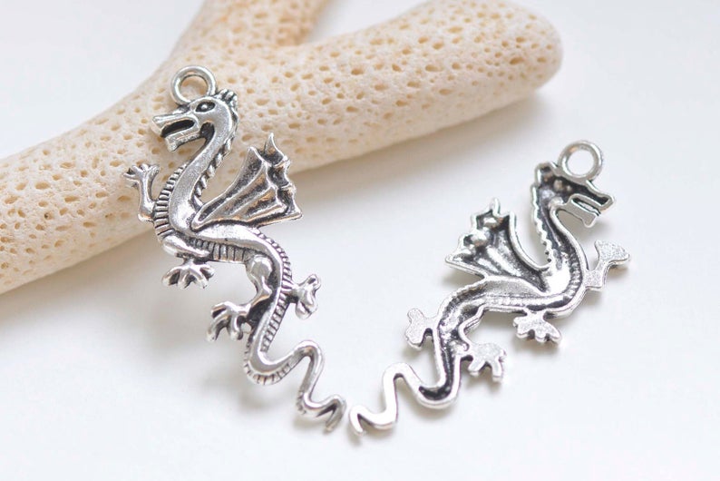 10 pcs of Antique Silver Flying Dragon Charms Pendants 20x45mm
