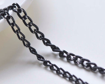 16.5 ft (5m) E-Coating Black Aluminium Chunky Textured Unsoldered Curb Chain A4087