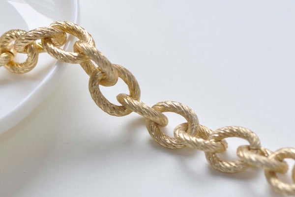 16ft (5m) Gold Plated Aluminum Thick Oval Chain 11x15mm A8212