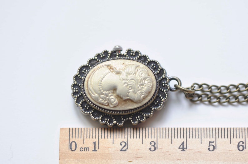1 PC Oval Resin Lady/Flower Cameo Pocket Watch Necklace