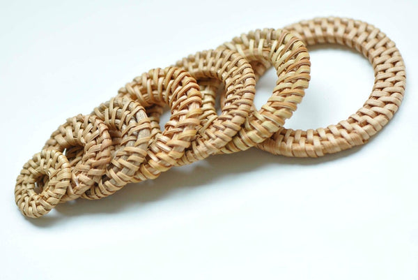 2 pcs Natural Color Round Rattan Earring Pendant Circle Wooden Straw Findings