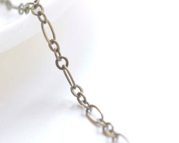 16ft (5m) Antique Bronze Brass Long And Short Oval Flat Chain 3x6mm A6375