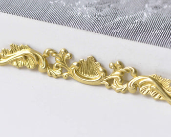 20 pcs Raw Brass Long Floral Stamping Embellishments A8564