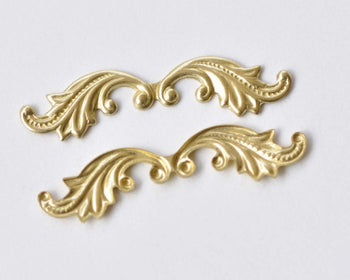 20 pcs Raw Brass Fancy Leaf Vine Stamping Embellishments A8591