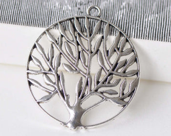 10 pcs Antique Silver Filigree Tree Round Charms Pendants A8619