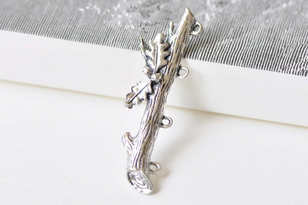 10 pcs Antique Silver Tree Trunk Connector Pendants Four Loops A8474