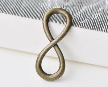 20 pcs Antique Bronze Figure 8 Infinity Connector Charms A8644