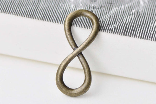 20 pcs Antique Bronze Figure 8 Infinity Connector Charms A8644