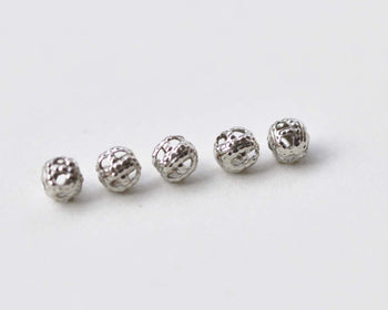 300 pcs Platinum Tone Filigree Ball Spacer Beads Size 4mm A8778