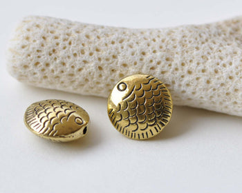 10 pcs Antique Gold Rondelle Fish Round Beads  13.5mm A8723