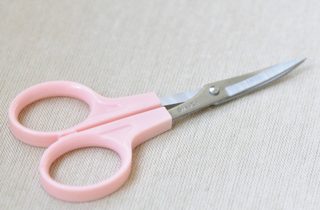 Needle Felting Scissors / Cutting Out Excessive Wool A10307