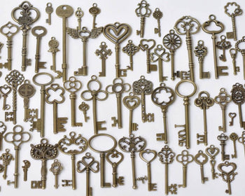 Antique Bronze Skeleton Key Charms Pendants Assorted Set of 69 A8785