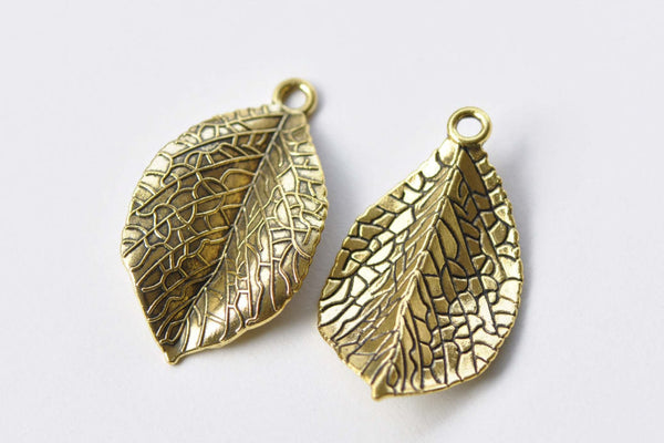 10 pcs of Gold Tone Tree Leaf Charms 20x35mm A8774