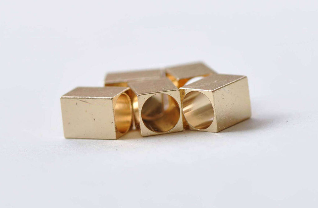10 pcs Anti Tarnish Champagne Gold Rectangle Cube Beads 6x8mm A8829