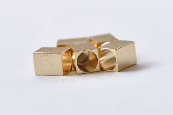 10 pcs Anti Tarnish Champagne Gold Rectangle Cube Beads 6x8mm A8829