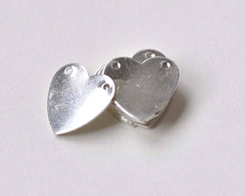 20 pcs Shiny Silver Two Hole Blank Heart Charms Connectors A8841