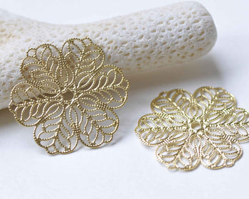 10 pcs Raw Brass Filigree Floral Stamping Embellishments 30mm A8954
