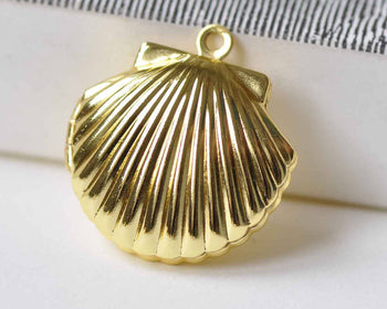 4 pcs Anti Tarnish 24K Gold Scallop Shell Photo Locket Pendants A8969