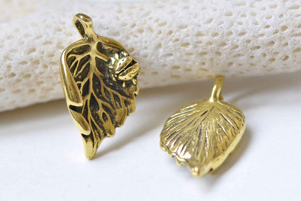 10 pcs Antique Gold Beetle On Leaf Charms 13x24mm A8982