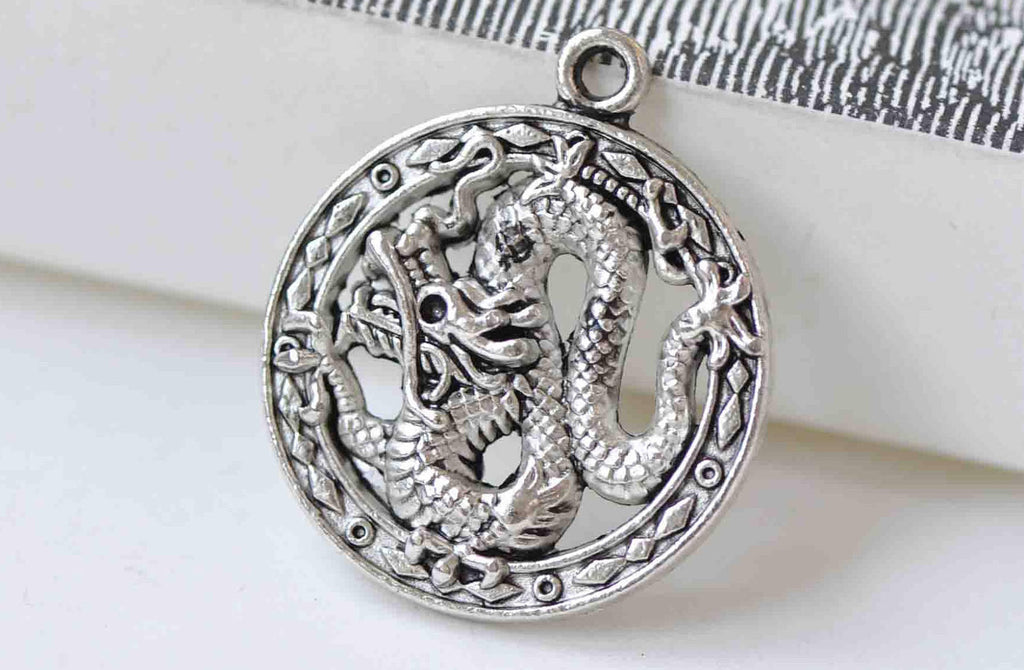 10 pcs Antique Silver Dragon Ring Round Charms 23mm A8908