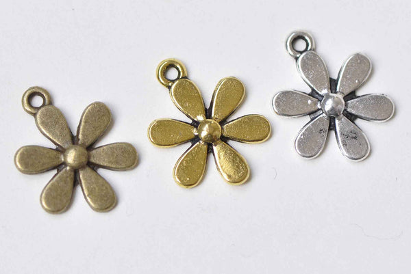 20 pcs Antique Silver/Bronze/Gold 6 Leaf Flower Charms  14mm